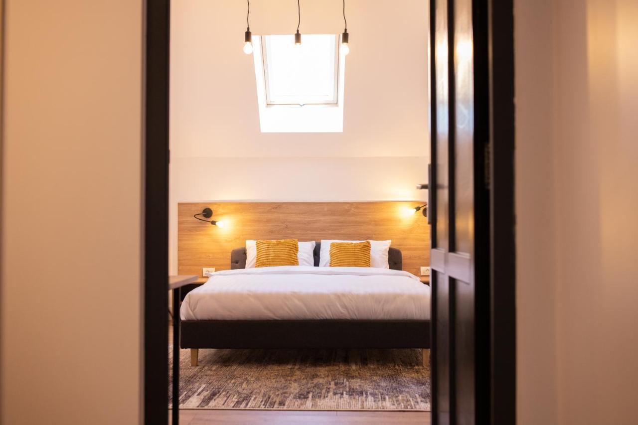 Corvin Guesthouse Hunedoara Exteriér fotografie